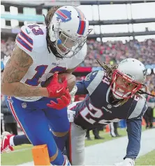  ?? STAFF PHOTO BY NANCY LANE ?? DOESN’T COUNT: Bills receiver Kelvin Benjamin beats Pats cornerback Stephon Gilmore for an apparent touchdown. It was overturned by replay.