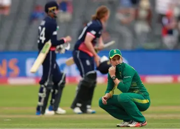  ?? REUTERS ?? DEVASTATED: Proteas captain Dane van Niekerk praised her team’s fighting spirit.