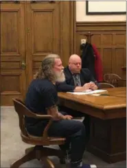  ?? ANDREW CASS — THE NEWS-HERALD ?? Scott Grant, left, had a sexual oriented offender hearing in Lake County Common Pleas Court Jan. 14. Grant, 51, is convicted of killing Mentor-on-the-Lake teenager Michelle Hayes in 1985.