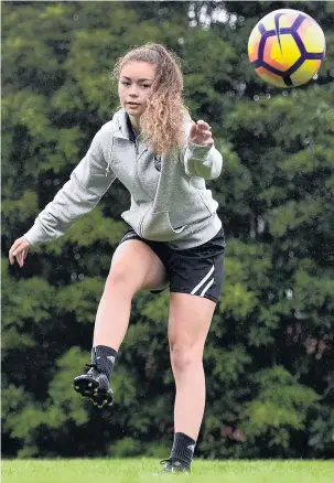  ?? PHOTO: PETER MCINTOSH ?? Eye on the ball . . . Southern United women’s player Mikaela Hunt (19) at Logan Park yesterday as she prepares to play her old team, Capital, on Sunday.