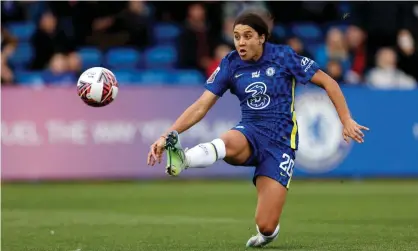  ?? Photograph: Steven Paston/PA ?? Sam Kerr shoots to score Chelsea’s added-time winner against Aston Villa at Kingsmeado­w.