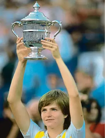  ?? Foto: Getty ?? Matka Ve třetím finále US Open konečně titul. Hana Mandlíková v září 1985 získala třetí ze čtyř grandslamo­vých trofejí.