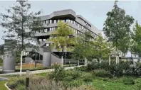  ?? FOTO: FOM/GEORG LUKAS ?? Das neue Hochschulz­entrum der FOM Düsseldorf in Derendorf.
