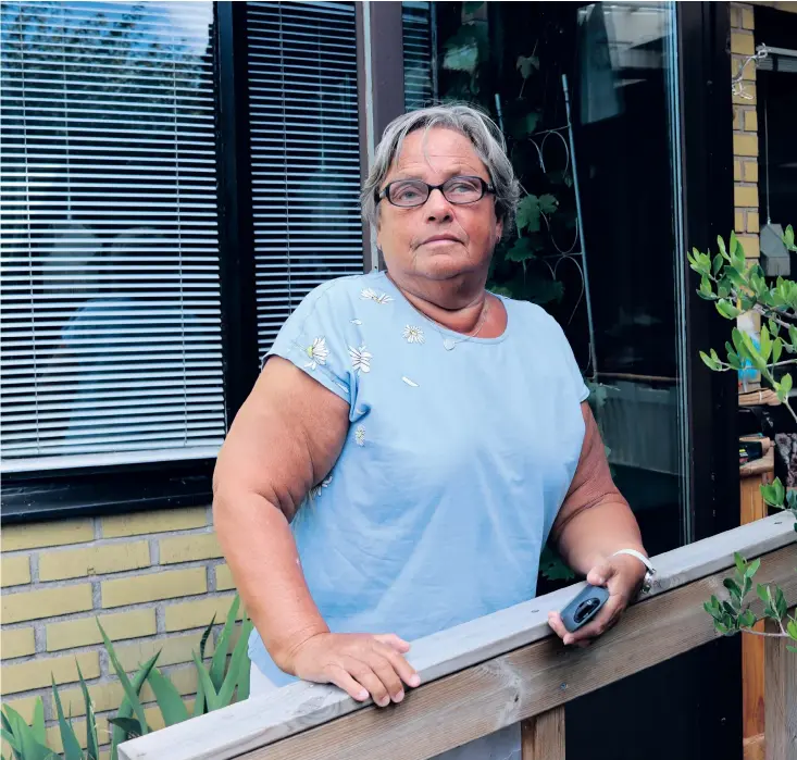  ?? ?? Numera finns inte tjänsten syn- och hörselinst­ruktör att tillgå om du bor i Laholms kommun. Margareta Svensson, ordförande i Synskadade­s riksförbun­d i Laholm, menar att detta är en katastrof.