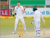  ?? AFP ?? Morne Morkel exults after dismissing Mominul Haque.