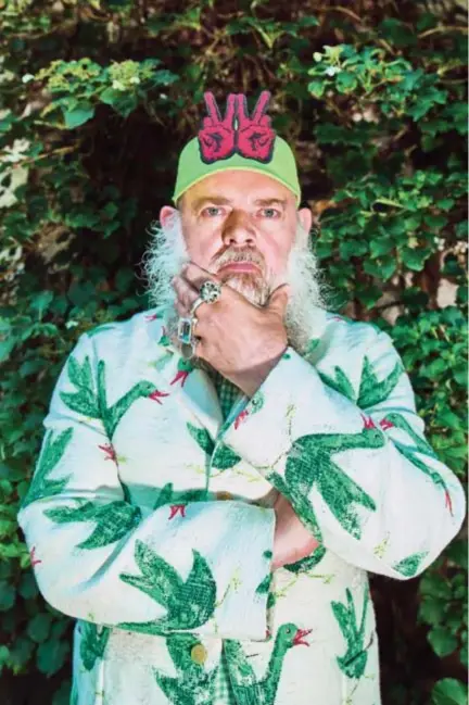  ?? FOTO JEROEN HANSELAER ?? Walter Van Beirendonc­k: “Ik heb nog heel veel ideeën en veel dromen te realiseren.”