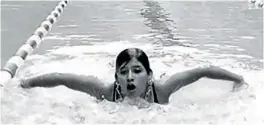  ??  ?? La joven nadadora es una de las esperanzas para que México obtenga otro metal.