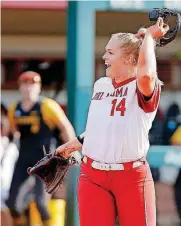  ?? SARAH PHIPPS, THE OKLAHOMAN] [PHOTO BY ?? Oklahoma’s Paige Lowary celebrates after beating her former school, Missouri, 7-0 Sunday in Norman.