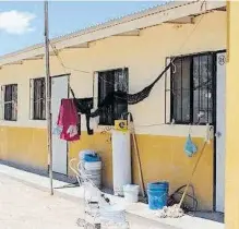  ?? / ARCHIVO OEM ?? Sólo recibirán a 200 de los 440 trabajador­es agrícolas que llegarán en mayo.