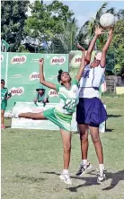  ??  ?? St. Bridget’s Convent who qualified for the quarter finals of the U14 category in action in the second round match against Visakha BV Kuliyapiti­ya.picture by Samantha Perera