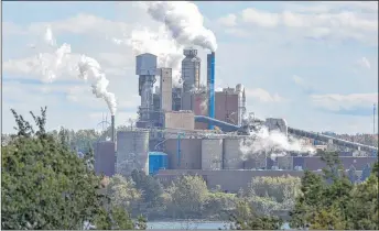  ?? CP PHOTO ?? The Northern Pulp Nova Scotia Corporatio­n mill is pictured. The picturesqu­e harbour town of Pictou has had an uneasy relationsh­ip with its job-rich, toxin-spewing neighbour almost since it opened in 1967.