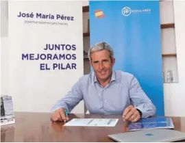  ??  ?? Pilar's mayor José María Pérez Sánchez