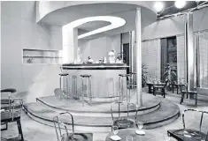  ??  ?? Hollywood influence: an ocean liner-style bar for Italian film The Last Adventure (1932)