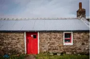  ?? ?? Strathan Bothy.