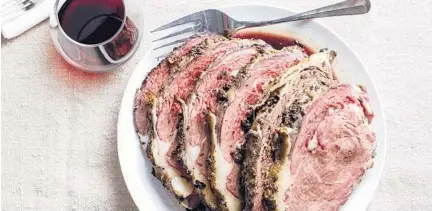  ?? STEVE KLISE/TNS ?? Perfectly cooked prime rib is a wonderful main course.