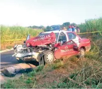  ?? Édgar Montes ?? El auto es propiedad de una empresa de venta de café en Boca del Río/