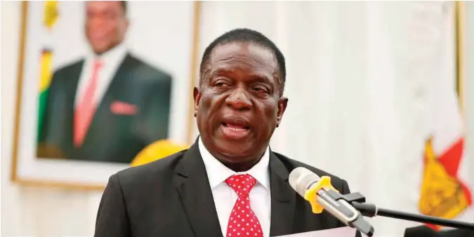  ?? FOTO: NTB SCANPIX ?? Emmerson Mnangagwa ble tatt i ed som Zimbabwes nye president 4. desember.