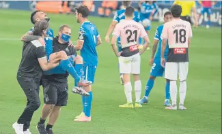  ?? FOTOS: J.A. Gª SIRVENT ?? El Coliseum Alfonso Pérez albergó un partido en el que ni unos ni otros regalaron nada, con el empate como resultado final