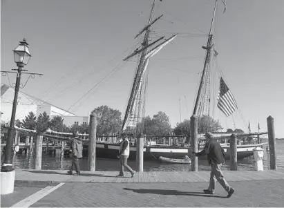  ?? PAUL W. GILLESPIE/BALTIMORE SUN MEDIA GROUP ?? The privateer schooner Lynx is moored at City Dock in Annapolis Monday morning after finishing time supporting the Naval Academy’s Schoolhous­e at Sea and a history course last week. It will be departing Annapolis this morning.