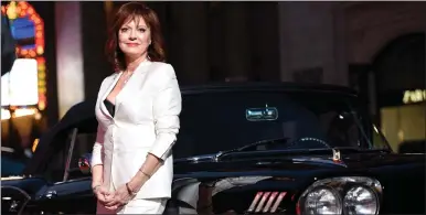  ??  ?? Susan Sarandon arrives at the Los Angeles premiere of “Feud: Bette and Joan” at the TCL Chinese Theatre.