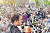  ?? HT PHOTO ?? RLD leader Jayant Choudhary addressing a panchayat in Karnawal town in Meerut on Tuesday.