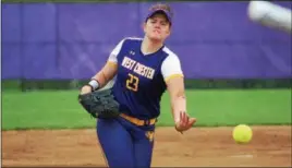  ?? PHOTOS BY ROBERT CHRISTIE — COURTESY WCU ?? West Chester University’s Amanda Houck pitches Thursday against Gannon.