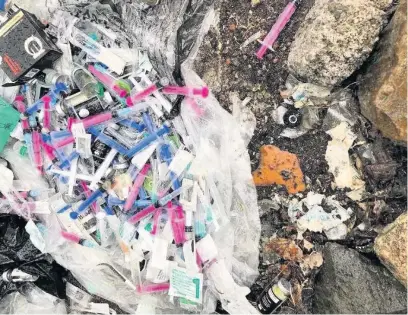  ?? SOUTH WALES POLICE ?? Hundreds of needles and empty steroid vials were found by a PCSO