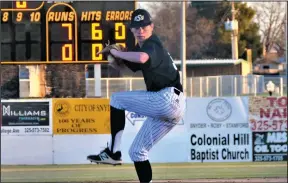  ?? Herald Photos/Dustin Pope ?? Kyler Seymore throws a pitch against Snyder. Steers lost a heartbreak­er 11 to 10