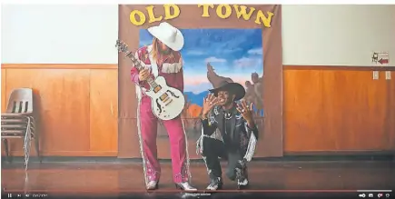  ?? ?? Das Video zu „Old Town Road“von Lil Nas X zählt zu den meistgekli­ckten Clips auf Youtube.