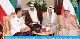 ??  ?? KUWAIT: His Highness the Amir Sheikh Sabah Al-Ahmad Al-Jaber Al-Sabah meets with the new Ambassador of Cambodia to Kuwait. — Amiri Diwan photos