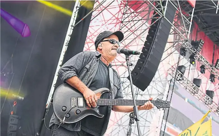  ?? (LA VOZ/ARCHIVO) ?? Siempre ahí. Las Pelotas tocó en todas las ediciones de Cosquín Rock, en los varios escenarios que tuvo desde 2001. Aquí, en 2018, en uno de las más recientes shows.