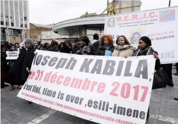  ??  ?? NICOLAS MAETERLINC­K | AFP Congoleses na diáspora aderiram ao apelo feito pela oposição e líderes da sociedade civil