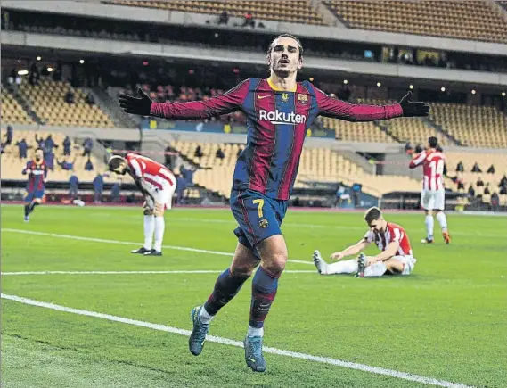  ?? FOTO: GETTY ?? Griezmann pensó que sus dos goles permitiría volar al Barça en la final de la Supercopa de España pero el guión del partido no quiso darle el premio que mereció