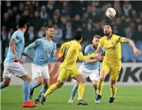  ?? Reuters ?? Chelsea’s Olivier Giroud fighting for the ball against Malmo players. —