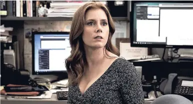  ?? CONTRIBUTE­D ?? Louise Banks (Amy Adams) and her team race against time to save humanity in ‘Arrival’.