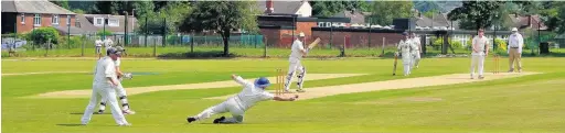  ?? Stewart Conway ?? Andy Scowcroft nearly gets a slip catch for Runcorn Cricket Club’s second XI in their clash with their counterpar­ts from Lymm Oughtringt­on Park at Moughland Lane last Saturday – turn to page 46 for match report.