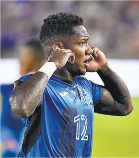  ??  ?? Goleador. Romell Quioto es uno de los mejores ofensivos de Honduras.