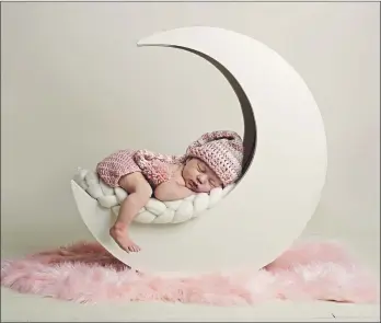  ??  ?? Many of us would love to sleep like a baby