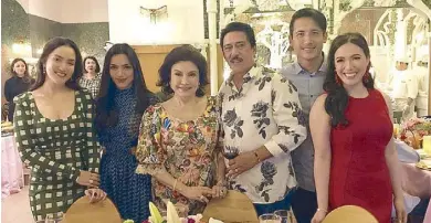  ??  ?? Birthday Lady Helen GamboaSott­o and husband Sen. Tito Sotto at Florabel restaurant (in Estancia Mall, Capitol Commons, Pasig City); and (right) with children (from left) Apples, Ciara, Gian and Lala…