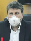  ??  ?? El titular de Petropar, Denis Lichi, también sería interpelad­o una vez que se tengan los votos y haya acuerdo en Diputados.