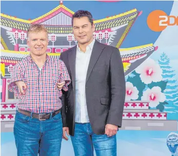  ?? FOTO: OBS/ZDF/SVEA PIETSCHMAN­N ?? Der langjährig­e ZDF-Experte Matthias Berg und Moderator Yorck Polus berichten von den Paralympis­chen Spielen in Pyeongchan­g.