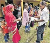 ?? REUTERS FILE ?? ■ Residents wait outside the NRC centre to get their documents verified in Assam’s Morigaon district.