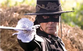  ??  ?? Antonio Banderas in ‘The Mask of Zorro.’