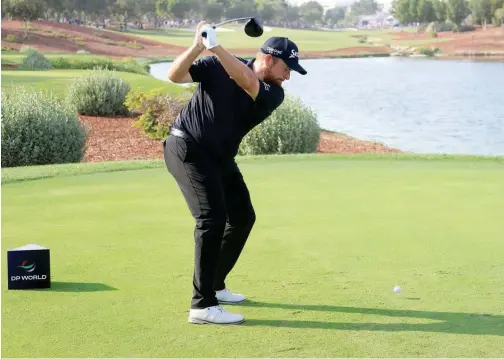  ?? Supplied picture ?? ↑
Shane Lowry plays his tee shot to the 18th hole during the second day of the DP World Tour Championsh­ip at Jumeirah Golf Estates on Friday.