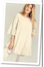  ??  ?? White jeggings £15.40 (were £22), ivory square neck tunic £38, Evans