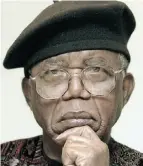  ??  ?? Chinua Achebe