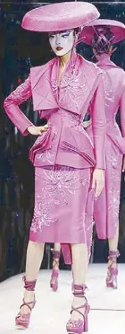  ??  ?? John Galliano’s fuchsia China Girl for Christian Dior (Spring HC 2003)