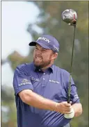  ?? Michael Madrid-USA TODAY Sports ?? Shane Lowry plays his shot from the 15th tee during the second round of the U.S. Open golf tournament at Torrey Pines Golf Course on June 15.