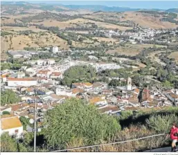  ?? ERASMO FENOY ?? Vistas de Jimena desde su castillo.