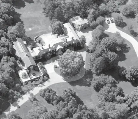  ?? DAVID COOPER/TORONTO STAR FILE PHOTO ?? The sprawling mansion, built by Black’s father, features nine bedrooms, 11 bathrooms, a pool, a spa and a chapel blessed by two cardinals.